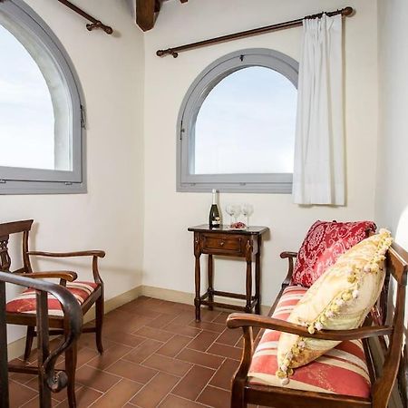 Castello Di Fulignano Ottone Superior Apartment ซานจีมิญญาโน ภายนอก รูปภาพ