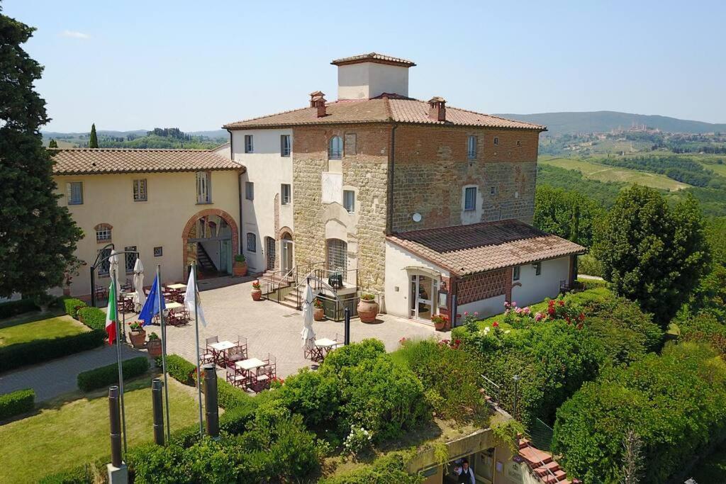 Castello Di Fulignano Ottone Superior Apartment ซานจีมิญญาโน ภายนอก รูปภาพ